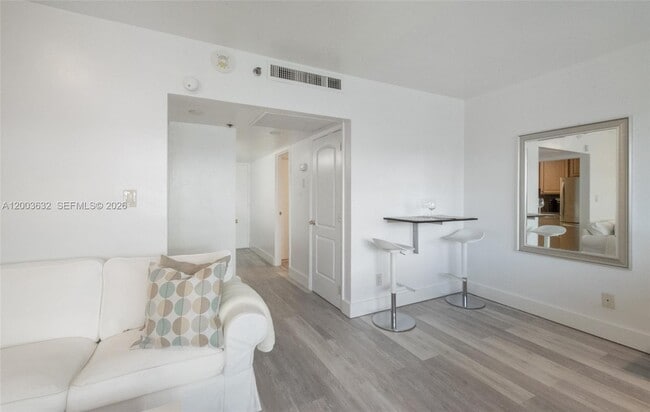 Photo - 100 Lincoln Rd Unit 439