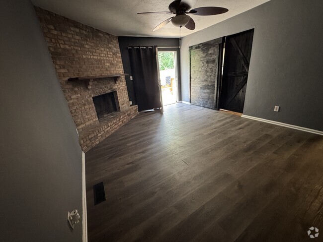 Building Photo - 494 Teal Ln Rental