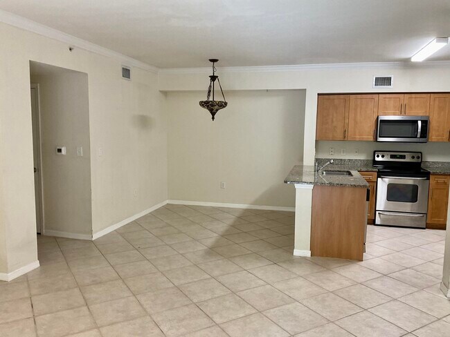 Photo - 6370 Emerald Dunes Dr Unit 103