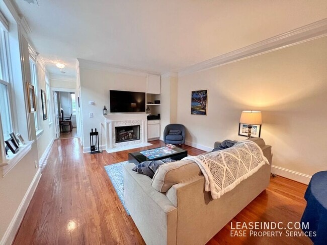 Photo - 1725 P St NW Unit #302