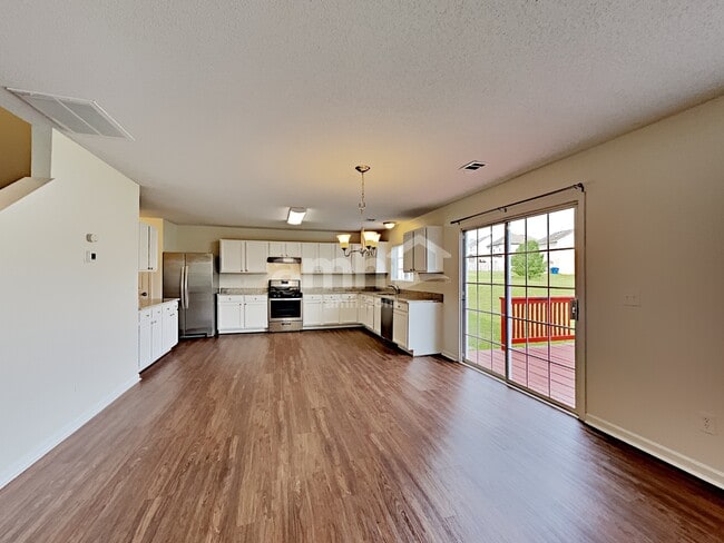 Photo - 6012 Ricker Rd