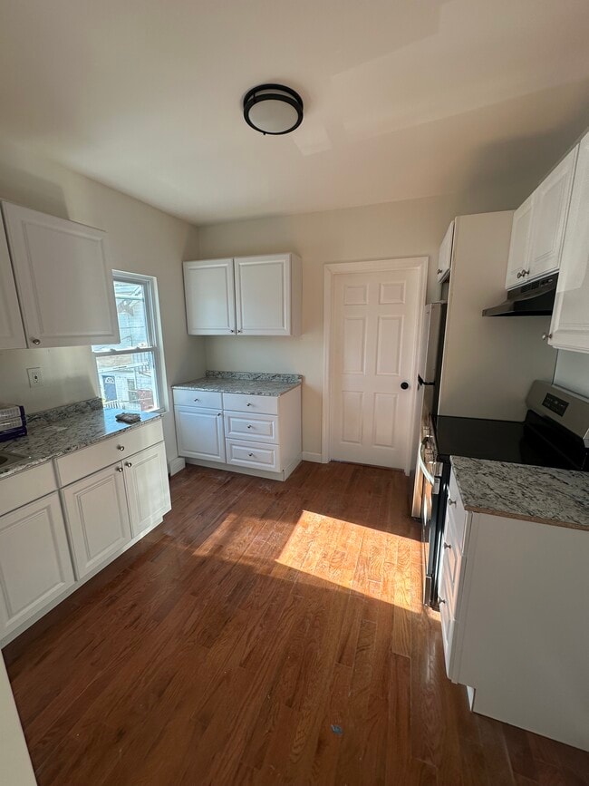 Photo - 2-27R-27 Beach 99th St