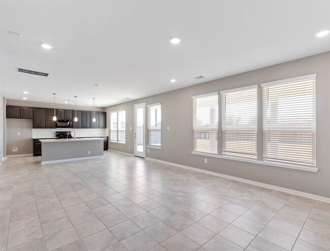 Photo - 5712 Bluebonnet Ln