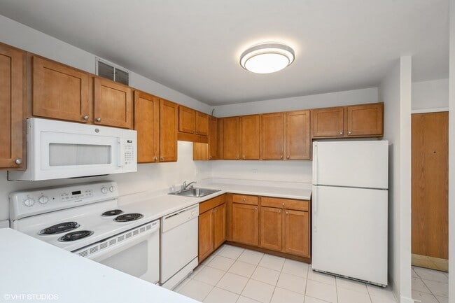 Photo - 211 E Ohio St Unit 2107