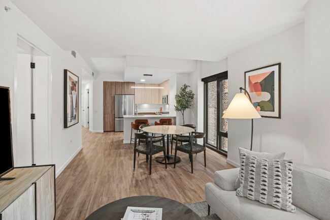 Photo - 155 N Aberdeen St