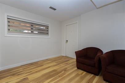 Photo - 2088 Majestic Crescent