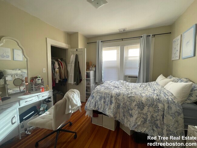 Photo - 209 Chestnut Hill Ave Unidad 3