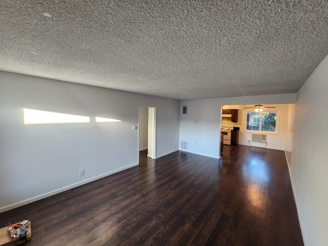 Photo - 4911 Laurel Canyon Blvd Unit Second floor