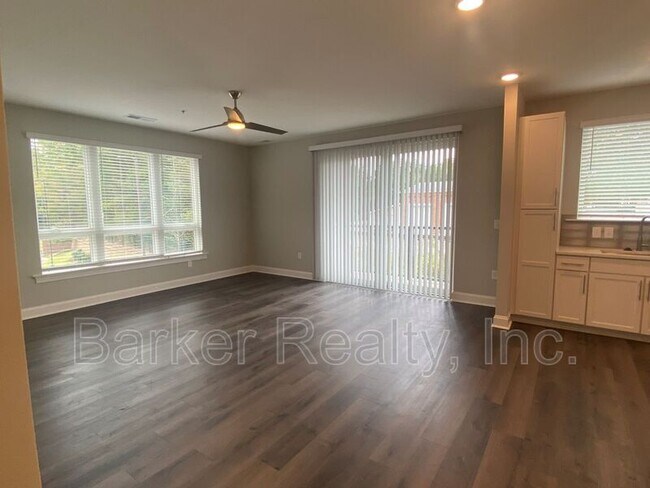 Photo - 414 S White St Unit 206