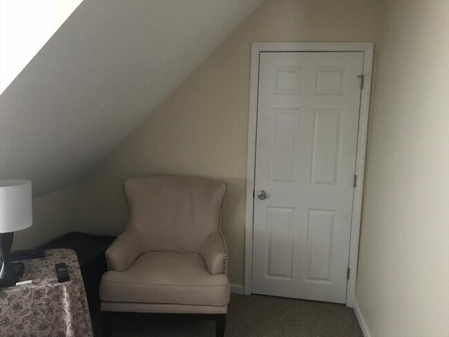 Photo - 37 Hodges Ave Unidad 3