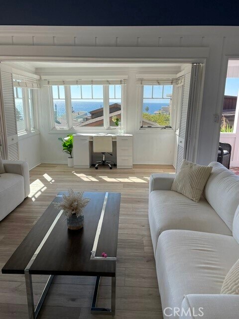 Building Photo - 2750 Solana Way Rental