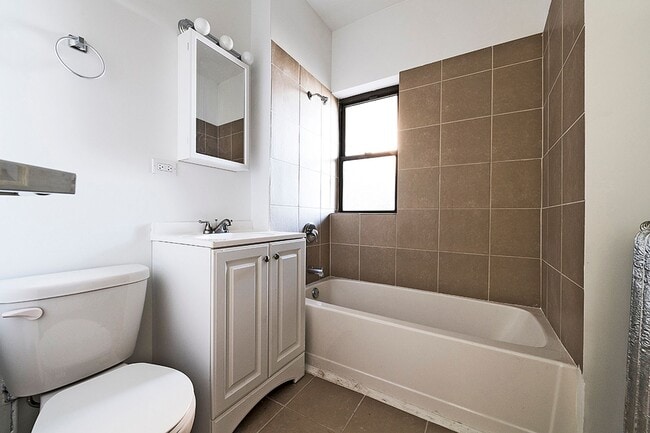 Photo - 7754 S Loomis 1404-16 W 78th St Chicago, IL 60620