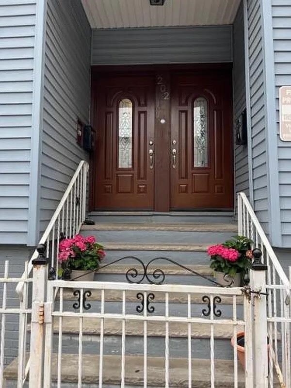 Photo - 202 Clinton Ave