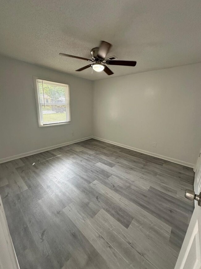 Photo - 4 bedroom 1 bath