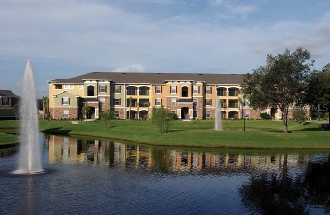 Building Photo - 10125 Courtney Palms Blvd Unit 303 Rental