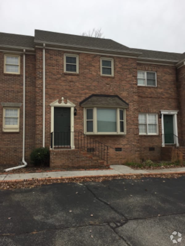 Building Photo - 487 Bramblewood Ln Rental