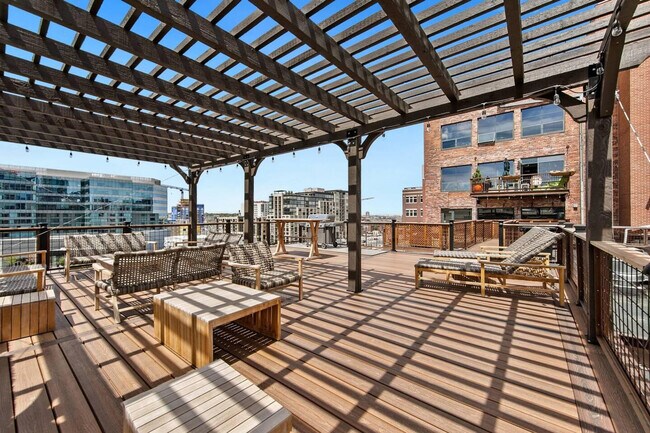 Photo - 1890 Wewatta St Unit ID1013140P