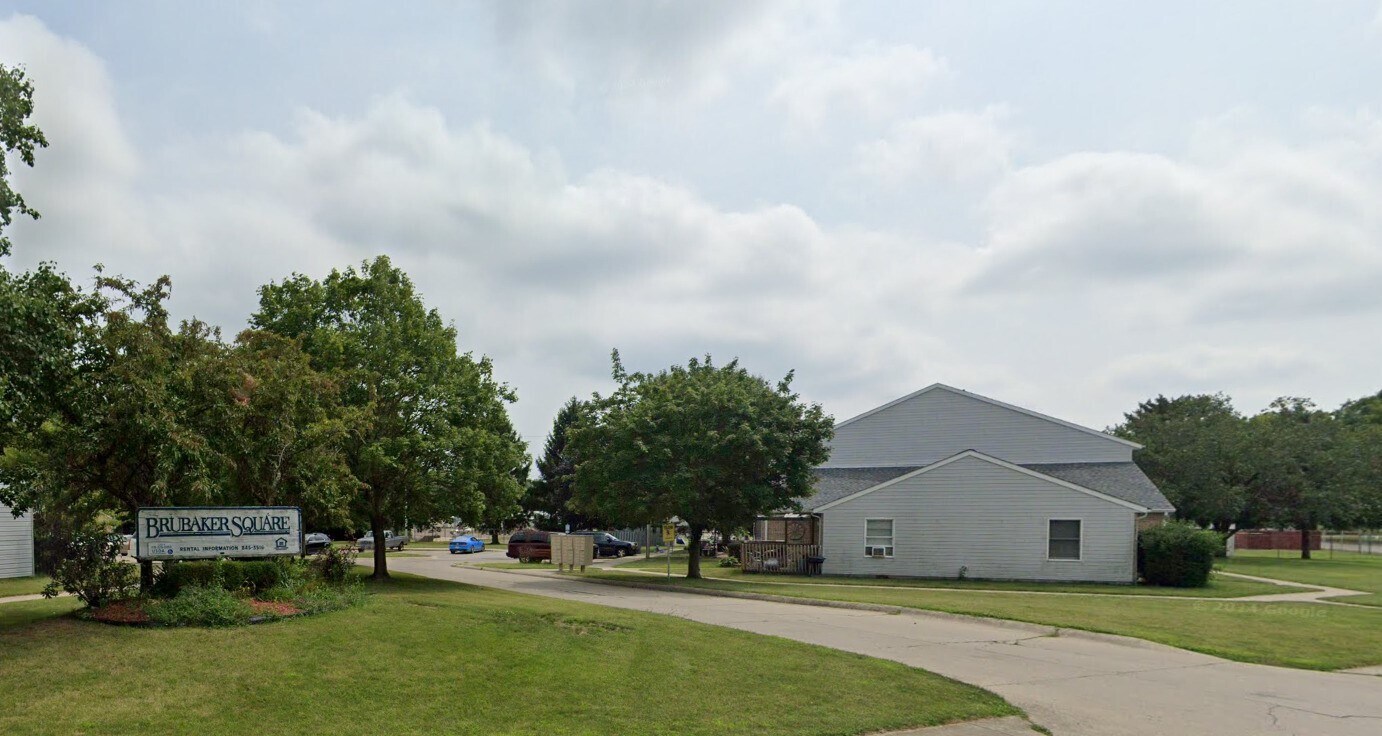 Photo - 204 Brubaker Dr