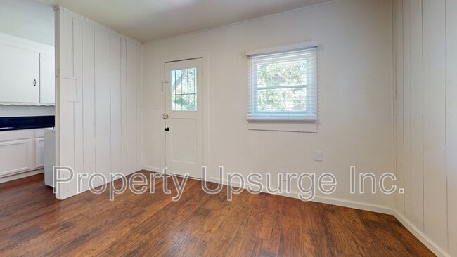 Photo - 650 Bird St Unit 4