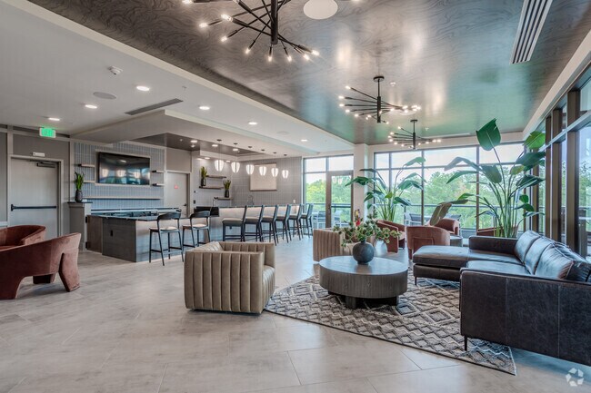 "The Edge" Bar - Carraway Village