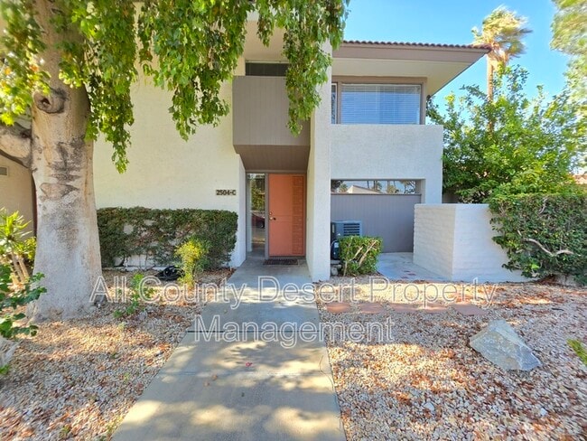 Building Photo - 2504 N Whitewater Club Dr