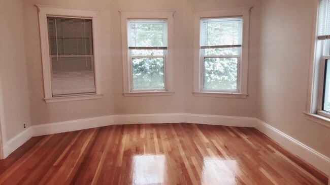 Photo - 38 Hood St Unidad 38