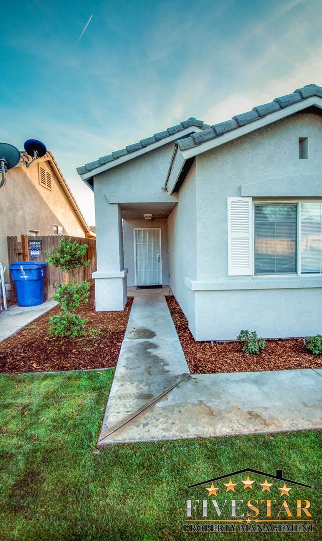 Photo - House for Rent in SouthWest Bakersfield