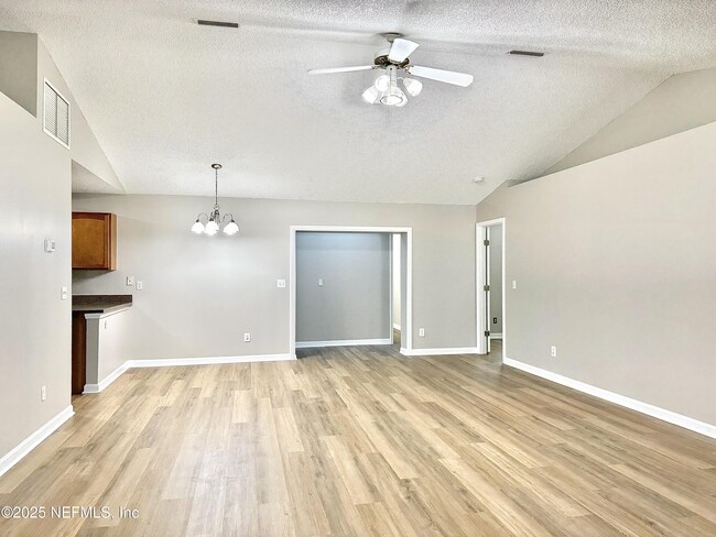 Photo - 744 Palm Hammock Cir