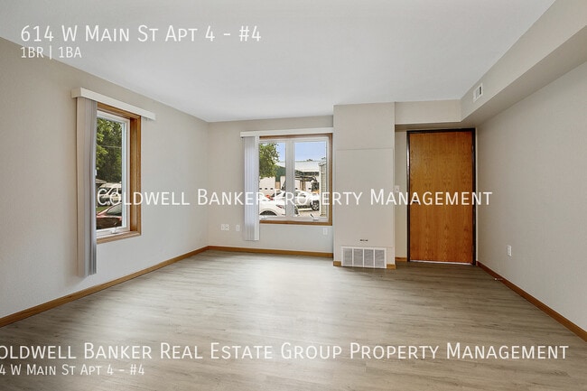 Photo - 614 W Main St Unit #4