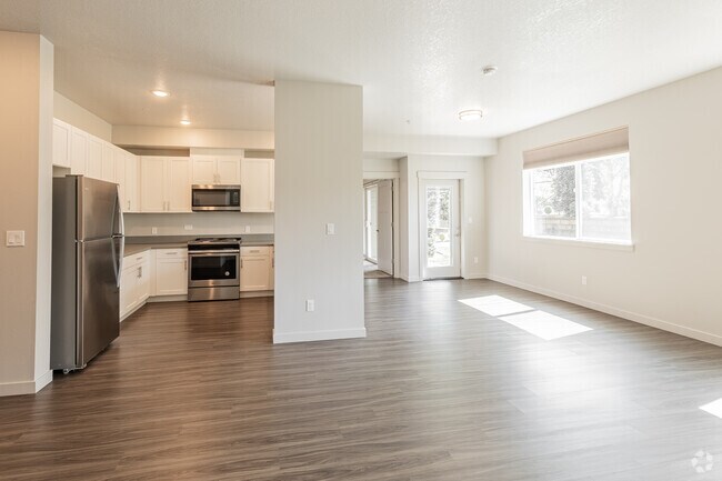 3BR, 2BA - 1,405SF - Living Room - Doug Fir Apartments
