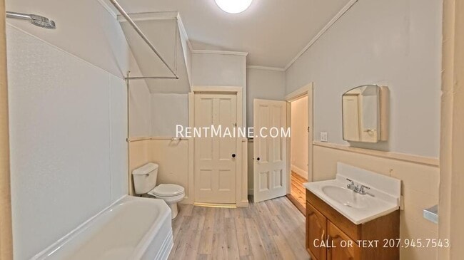 Photo - 3 Cushing St Unit 2