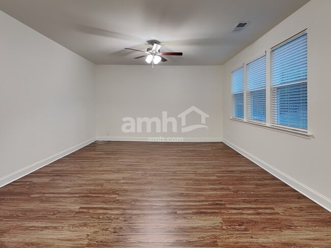 Photo - 1170 Ashlyn Ct