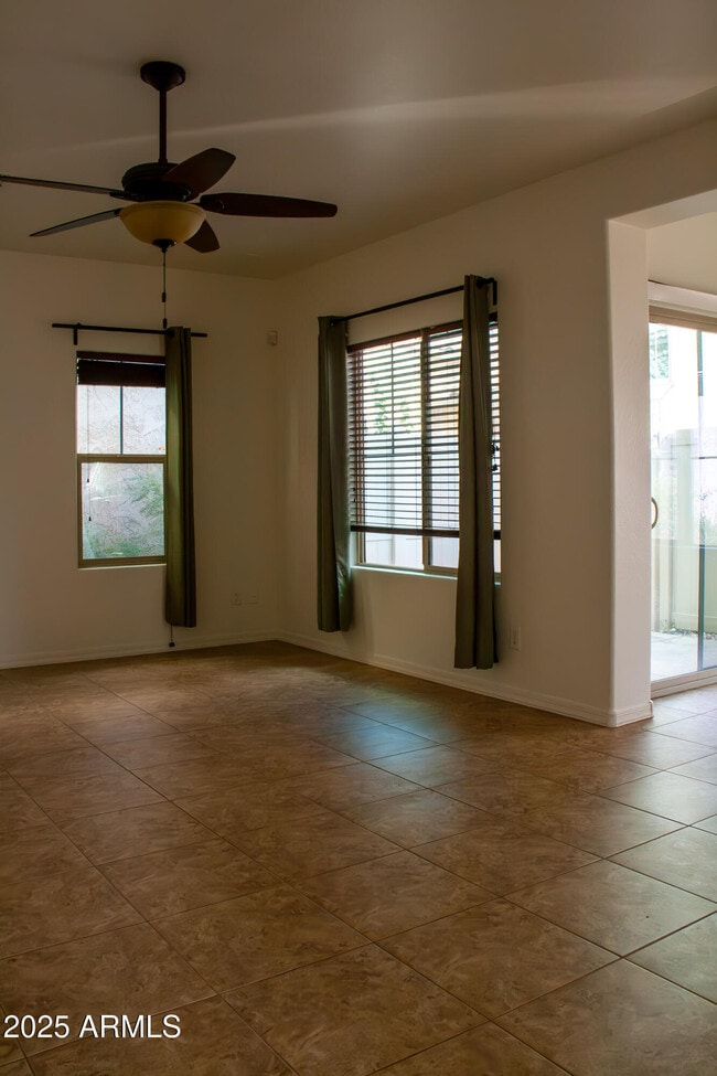 Photo - 2138 Scully Dr