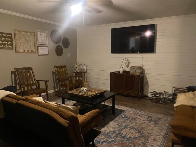 Building Photo - 9743 Westbend Rental