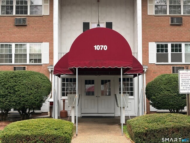 Building Photo - 1070 New Haven Ave Unit 70