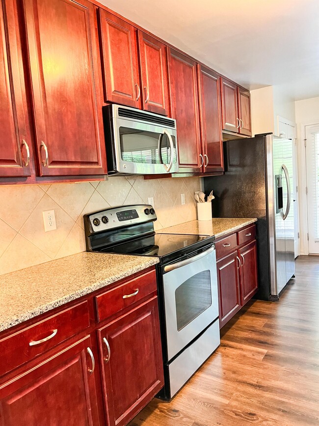 Photo - 52 Expedition Dr