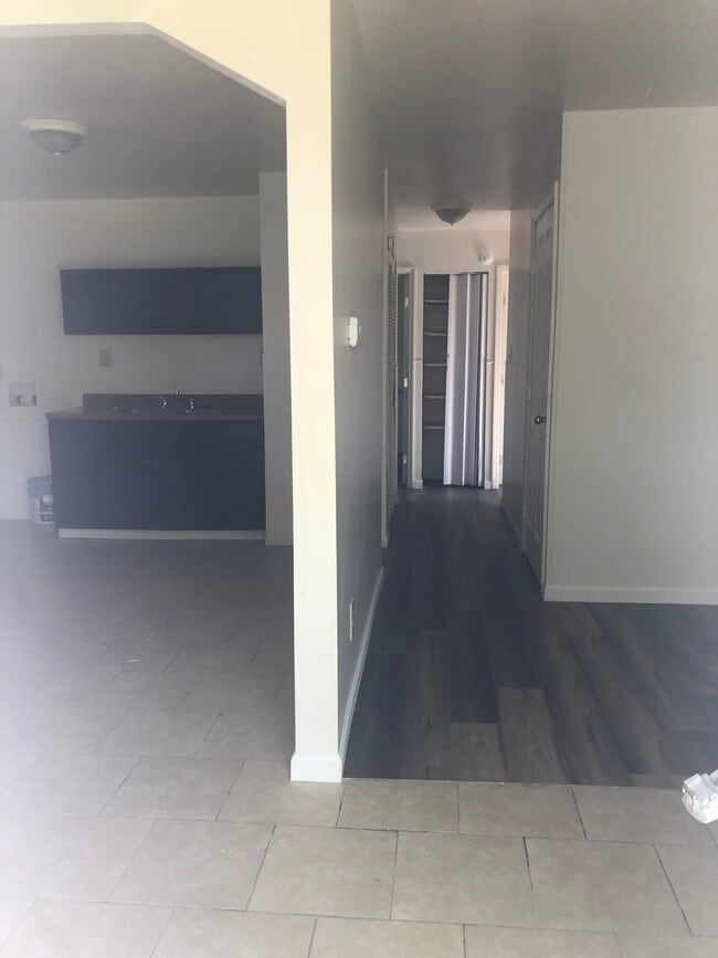 Photo - 6229 Carmin Ave