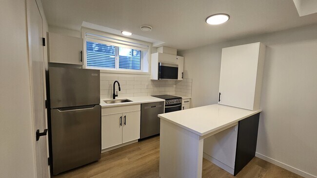 Photo - 11523-11129 129 Ave NW Unit 11523 BSMT