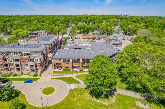 Wingra West Apartments
