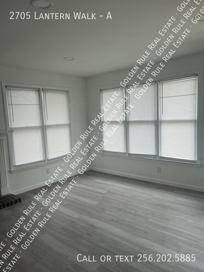 Building Photo - 2705 Lantern Walk SE Unit A
