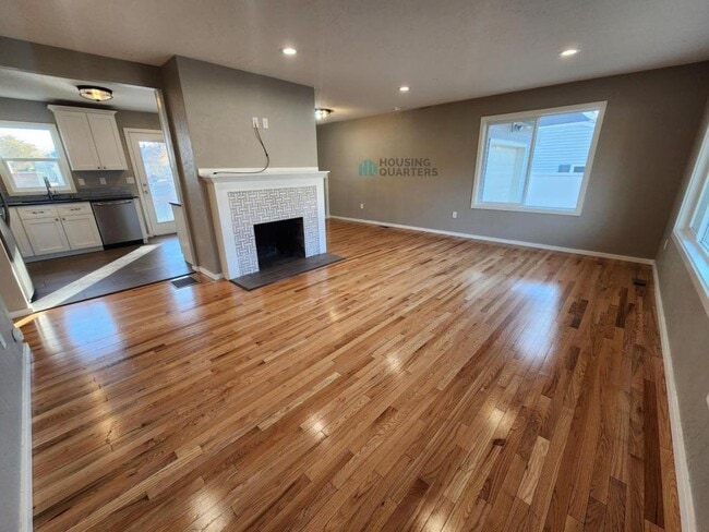 Photo - 1108 E 37th Ave