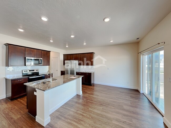 Photo - 413 North St