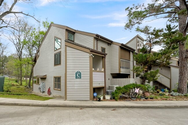 3900 Aspen Dr Unit C108