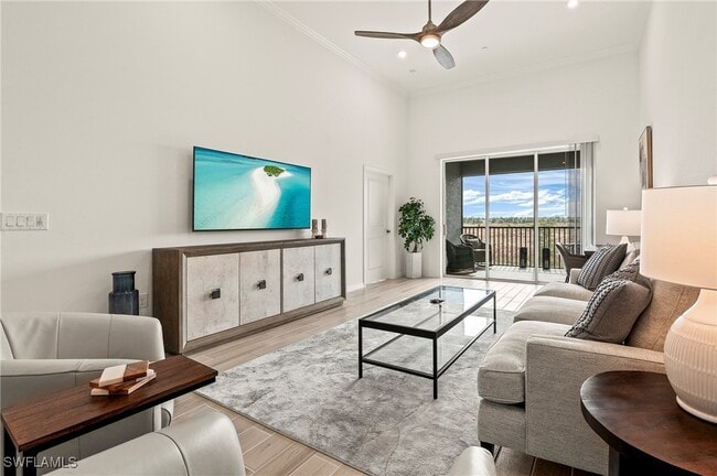 Photo - 11801 Venetian Lagoon Dr Unidad 203