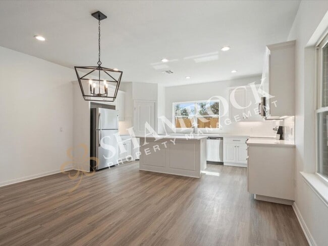Photo - Residences at Windmill Preserve