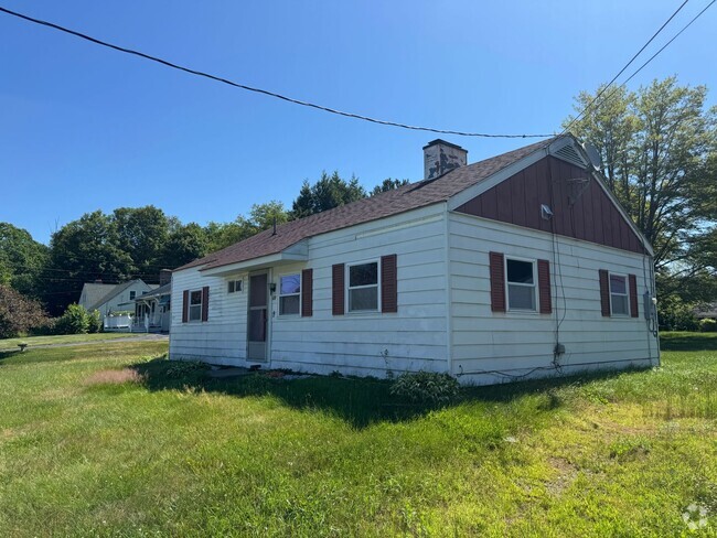 Building Photo - 3 Bedroom Ranch in West Lebanon Rental