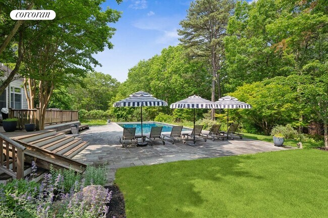 Photo - 104 Merchants Path