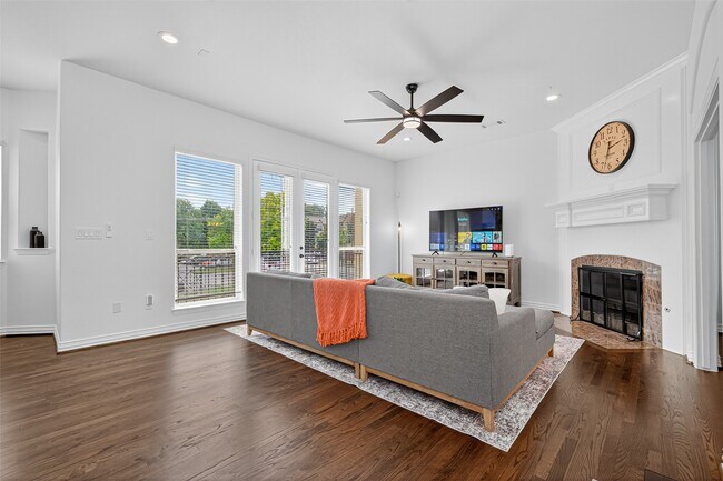 Photo - 1505 Wentworth St