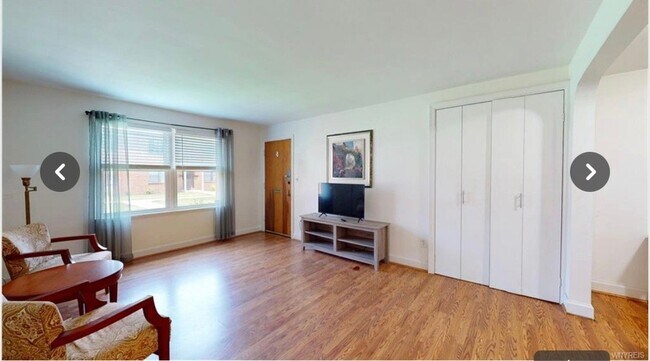 Photo - 3901 Main St Unit 5D