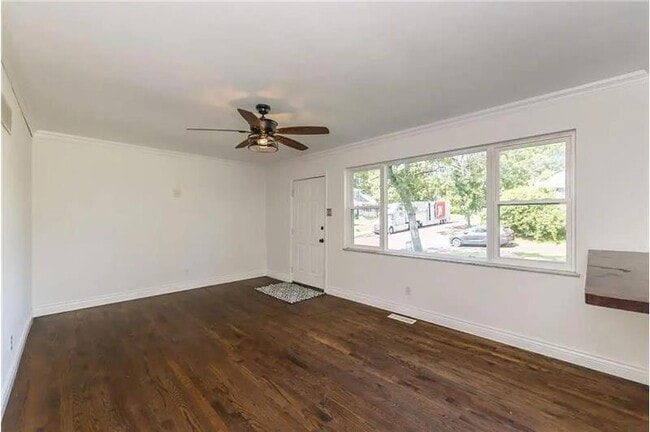 Photo - 4310 Exeter Ave
